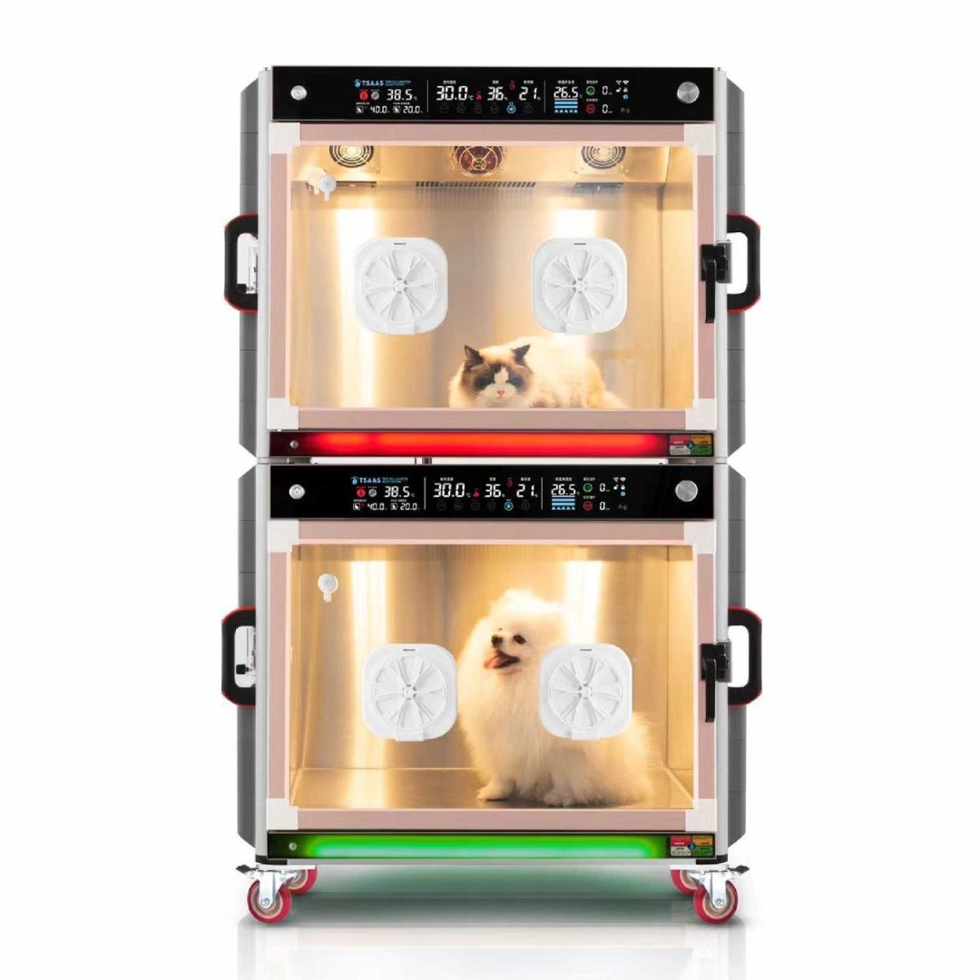 Single-Door Double Cabin Design for Space Efficiency (ABK Grooming): A close-up image of the double cabin design inside the Aeolus KaniStar TSAAS ICU from ABK Grooming. Separate compartments for different animal patients in a space-saving design! Shop Now at ABK Grooming!